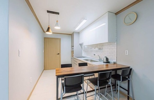 Geoje House | Geoje Swim Pension