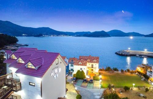 Irun-myeon House | Geojedo Harmony Spa & Pet Pension