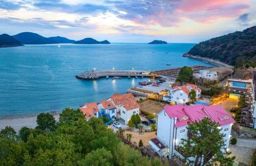 Irun-myeon House | Geojedo Harmony Spa & Pet Pension