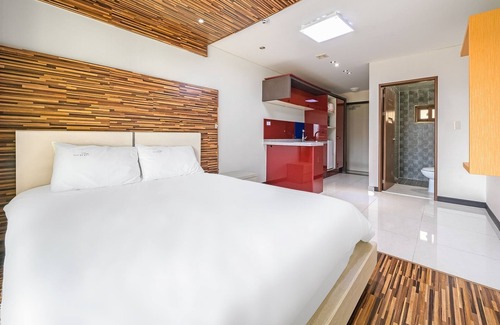 Kungnong House | Geojedo Pilos Ocean View Pension