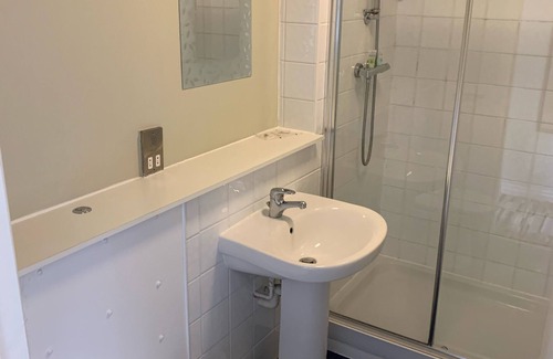 Tarvin Bed & Breakfast | George & Dragon