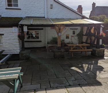 Saint Briavels Hotel | George Inn st briavels