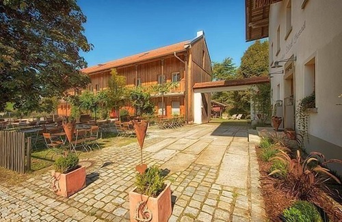 Bohmzwiesel Apartment | Geräumige Ferienwohnung (70m2) auf Erlebnisbauernhof