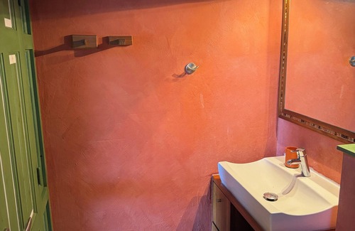 Capesterre-Belle-Eau Bed & Breakfast | Get away from it all: bedroom in architect-designed house with sea view!