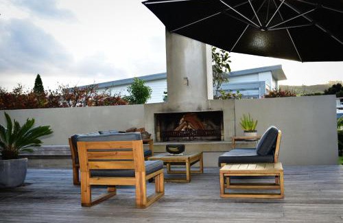 Whangapoua House | Getaway Bach Whangapoua