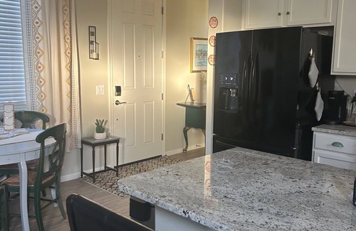 Montecito in Estrella House | Getaway in desirable Estrella Mountain Ranch in Goodyear, near BALLPARK & NASCAR