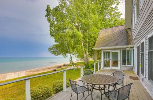 Northport House | Getaway on Crystal Clear Lake Main and Guest House!