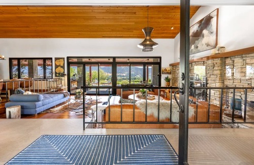 Solvang House | Getaway to relax and enjoy the views