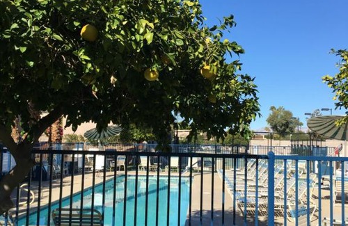 Baristo Resort | GetAways at Vista Mirage Resort