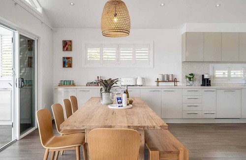 Coledale House | Getawayz NSW - 'Drift' - Absolute Beachfront at Coledale w/Panoramic Views & Multiple Living Zones