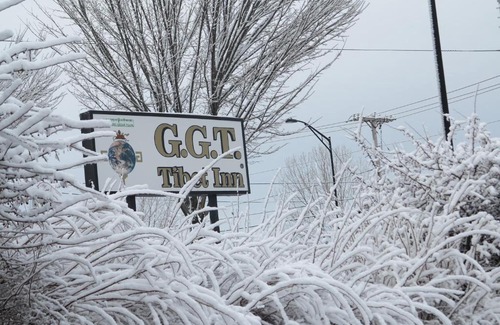 South Burlington Hotel | GGT Tibet Inn