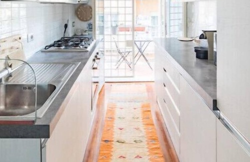 Gianicolense Apartment | Gianicolo Elegant Art Oasis