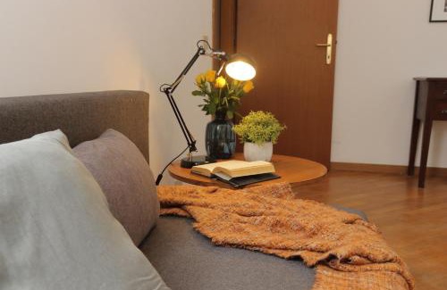 Salario Apartment | Giant Borghese Apartment
