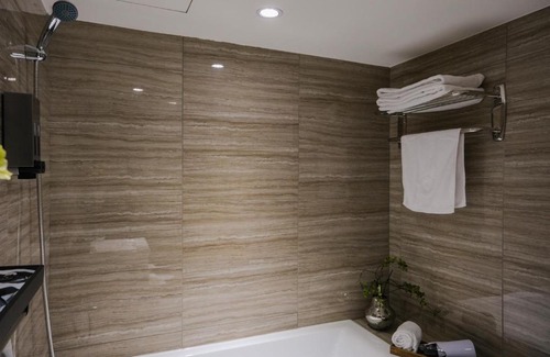 Sanchong Hotel | Giant Rich Hotel