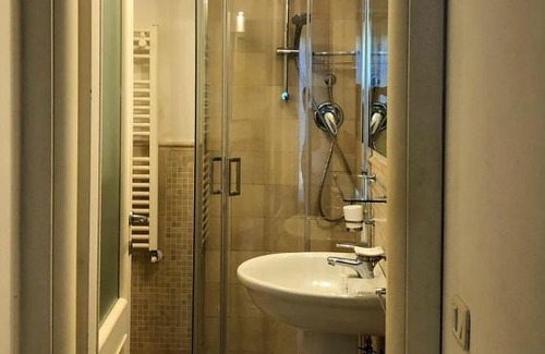 Marina di Carrara Apartment | Giardino della Bassa