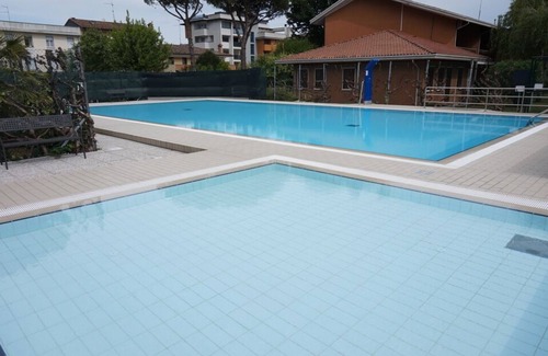 Lignano Pineta Villa | Giardino - villa in residence with swimming pool