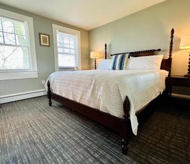 Provincetown Hotel | Gifford House