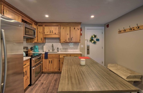 Gilford Apartment | Gilford Escape w/Boat Slip on Sanders Bay!