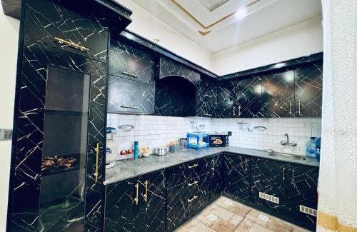 Multan Apartment | Gill House