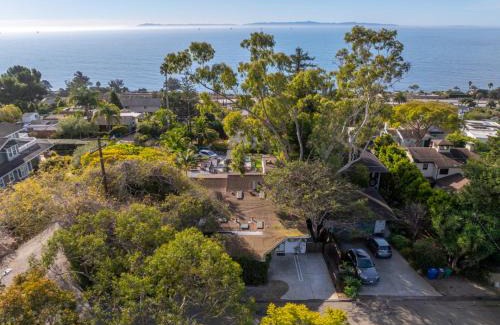 Santa Barbara House | Gillians Room- Pet Friendly