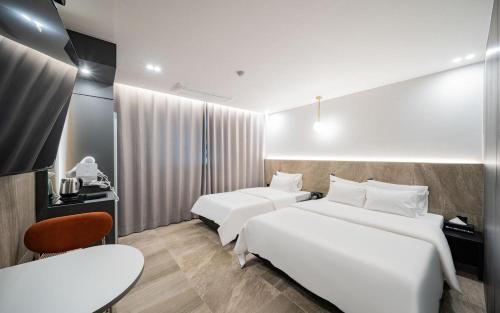 Gimcheon Hotel | Gimcheon Stay201 Hotel