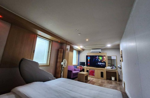 Gimje Hotel | Gimje Jjim