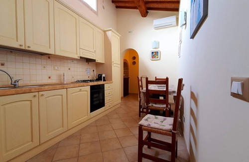 San Gimignano Apartment | Giovanna apartment 100 meters from San Gimignano