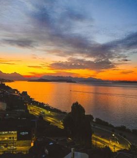 Centro Apartment | Giraluna Center depto con vista al lago en Bariloche