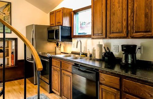 Girdwood House | Girdwood Mountain House