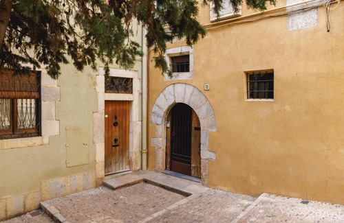 Barri Vell Apartment | Girona 1593 - Holiday Apartment Rental in Girona | Bravissimo