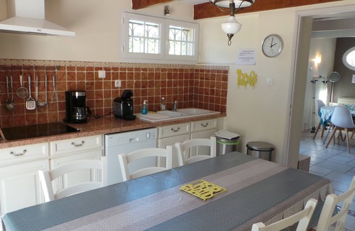 Bezouce Cottage | Gîte 6/7 pers with swimming pool 10' from Nîmes