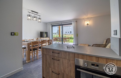 Campan Cottage | Gîte-Classic-Ensuite with Bath