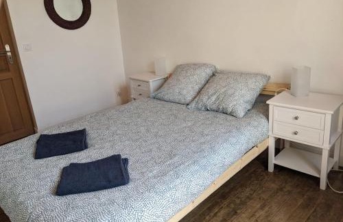 Buzet-sur-Baise Apartment | Gite d'étape Canal de Garonne