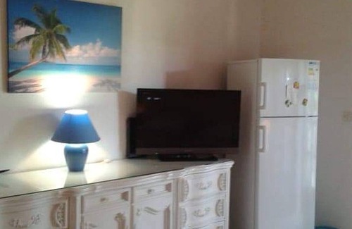 Petit-Bourg Apartment | GITE DE CHARME fleuri à Petit Bourg : Self-catering accommodation