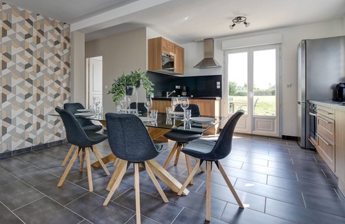 Bichancourt House | Gite de l'Oie - Maison avec grand jardin