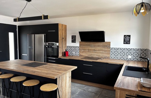 Caromb Villa | GITE DE MONTFORT