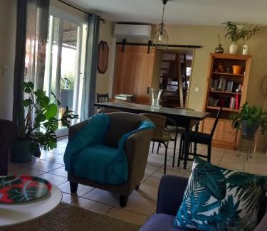 Saint-Christol-Les-Ales House | Gite du riage