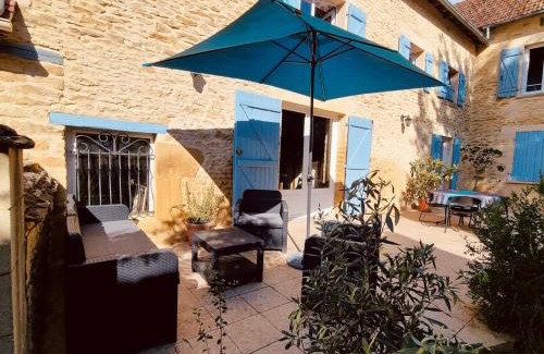 Saint-Amand-de-Coly House | gite en pleine nature