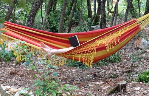 Labastide-de-Virac Ski Chalet | Gite et cabane écologiques 1000 Pailles