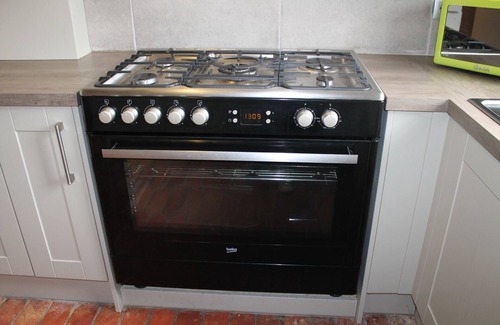 Fresne-la-Mere House | Gîte Fournil for 9 to 11 people close to the Suisse Normande!