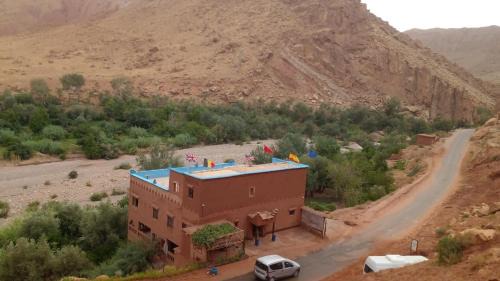 Bou Tharar House | Gite le Calme café Restaurant Pizzeria