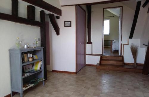 Neuil Apartment | GITE LES HAUTES MOUGONNIERES