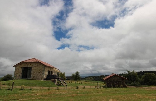 Maurs Cottage | Gite Maurs, 3 bedrooms, 6 persons