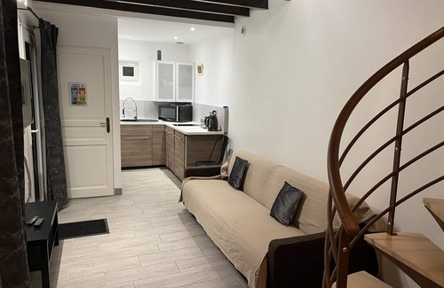 Montmarault Cottage | Gite Montmarault, 1 bedroom, 2 persons