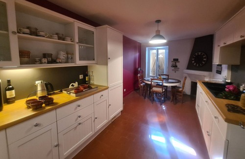 Rouvres-les-Bois Cottage | Gite Rouvres-les-Bois, 4 bedrooms, 9 persons