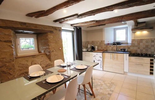 Saint-Etienne-de-Maurs Cottage | Gite Saint-Étienne-de-Maurs, 1 bedroom, 4 persons