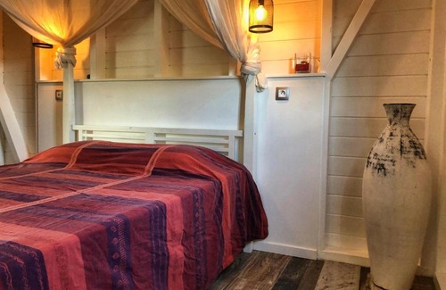 Sainte-Rose Apartment | Gîte Ti Paradis. 2 chambres. Entre Deshaies et Sainte Rose.