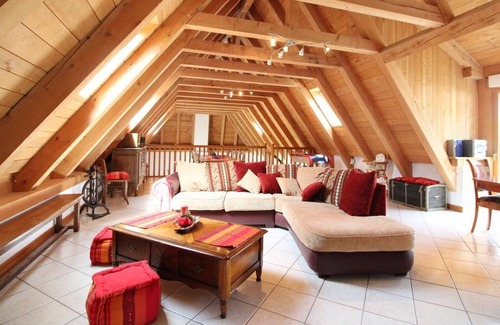 Veze Cottage | Gite Vèze, 3 bedrooms, 6 persons