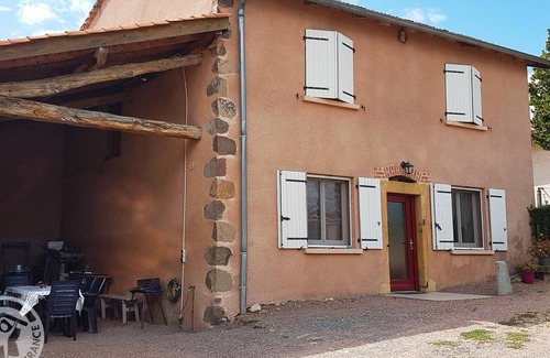 Villemontais Cottage | Gite Villemontais, 3 bedrooms, 6 persons