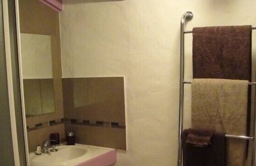 Sainte-Anne House | Gites 1/2 bedrooms 2 to 6 people